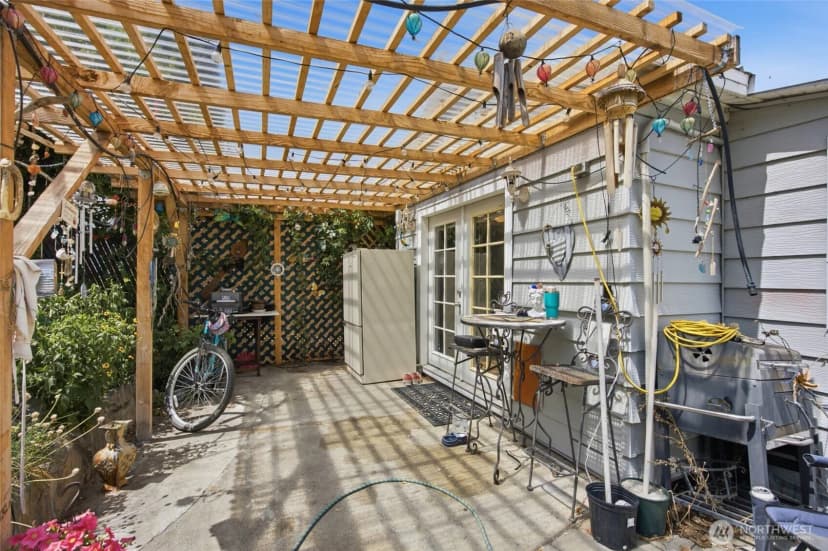 Property photo for 119 Washington Place, Electric City photo 29