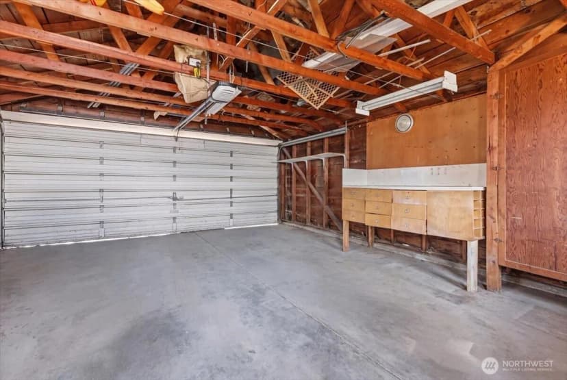 Property photo for 119 Washington Place, Electric City photo 8
