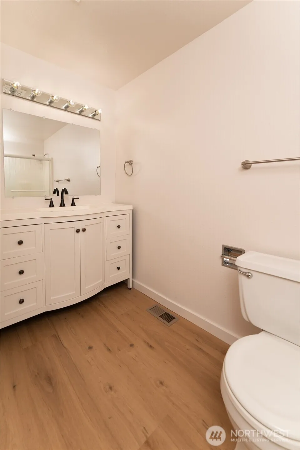 Property photo for 12716 Ne 120th Street #h3, Kirkland photo 14