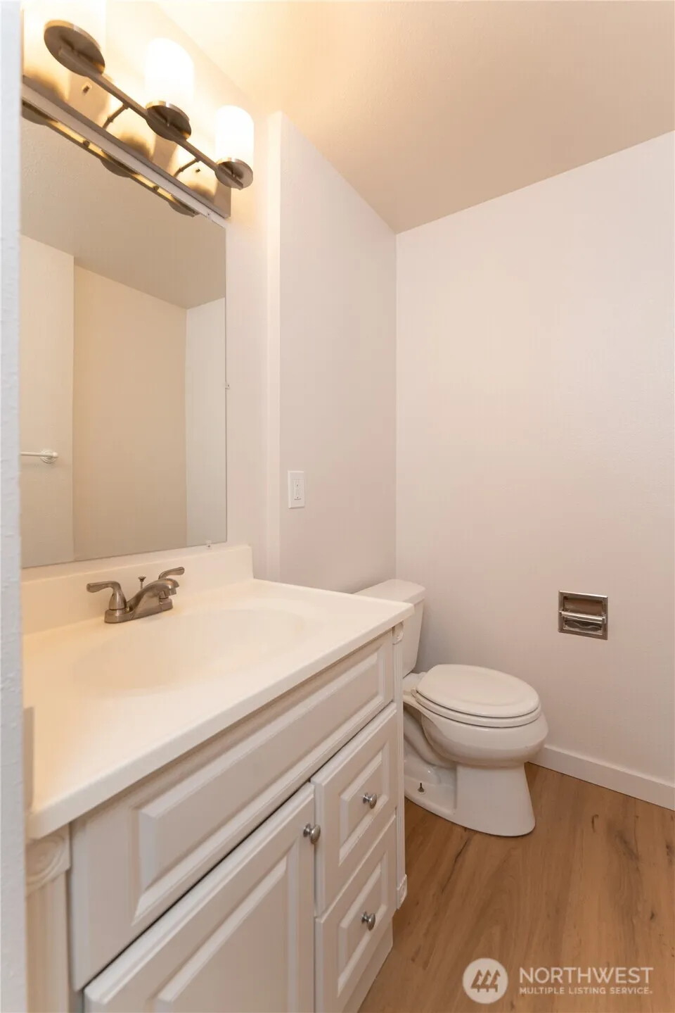 Property photo for 12716 Ne 120th Street #h3, Kirkland photo 13