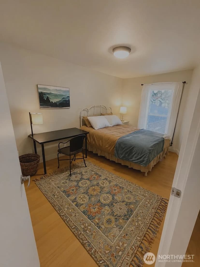 Property photo for 1001 N State Street #401, Bellingham photo 10