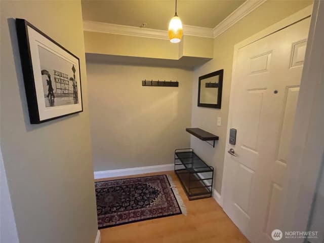 Property photo for 1001 N State Street #401, Bellingham photo 3