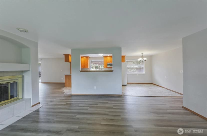 Property photo for 13108 107th Avenue Ct E, Puyallup photo 9