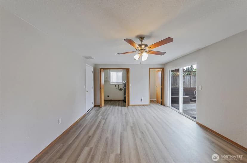 Property photo for 13108 107th Avenue Ct E, Puyallup photo 17