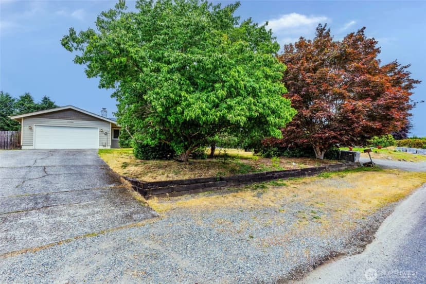 Property photo for 13108 107th Avenue Ct E, Puyallup photo 2