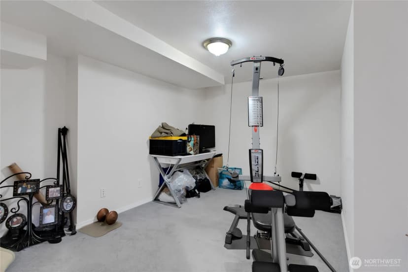 Property photo for 4 Lakewood Oaks Drive, Lakewood photo 17