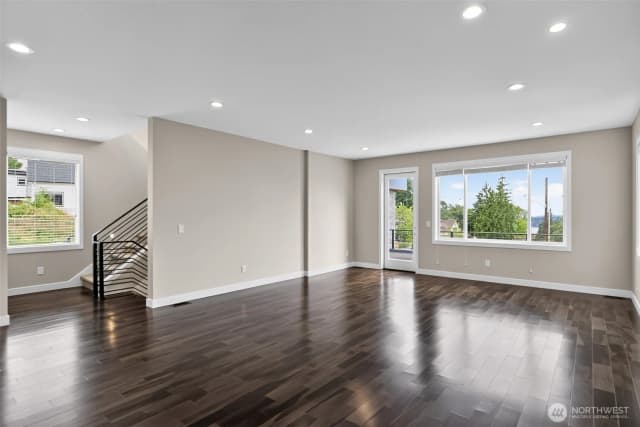 Property photo for 11838 79th Avenue S, Seattle photo 3