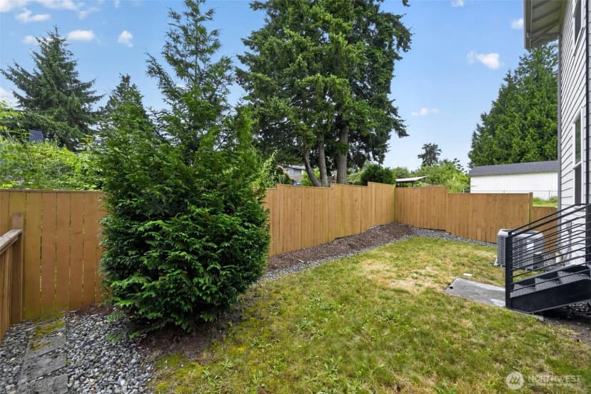 Property photo for 11838 79th Avenue S, Seattle photo 34