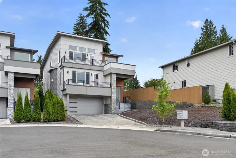 Property photo for 11838 79th Avenue S, Seattle photo 2