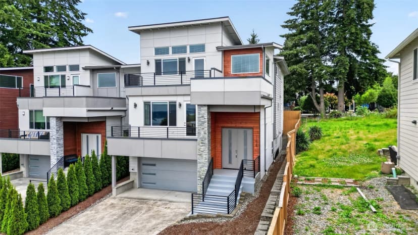 Property photo for 11838 79th Avenue S, Seattle photo 36