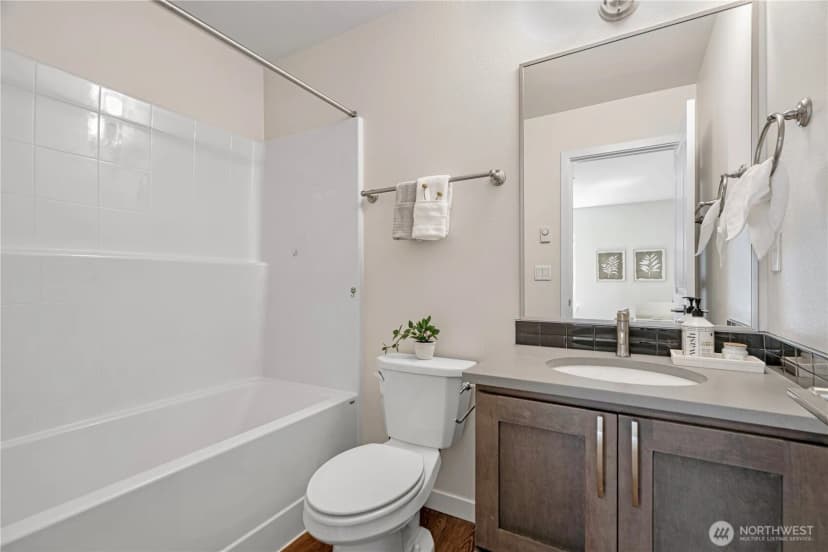 Property photo for 935 7th Avenue Ne #17.3, Issaquah photo 27