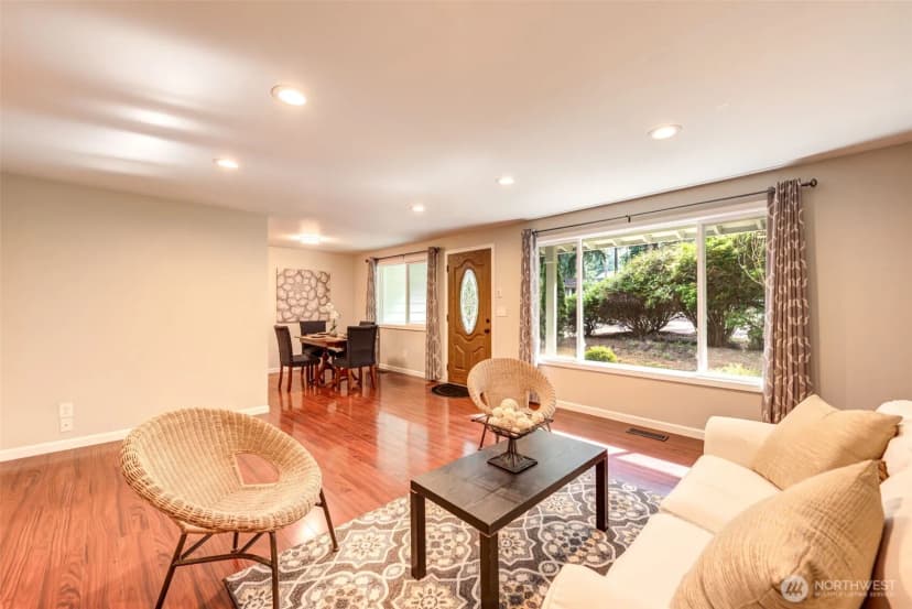 Property photo for 13530 Ne 78th Street, Redmond photo 11