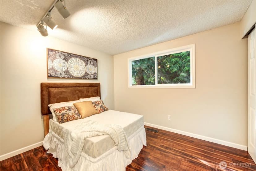 Property photo for 13530 Ne 78th Street, Redmond photo 24