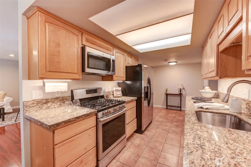 Property photo for 13530 Ne 78th Street, Redmond photo 14