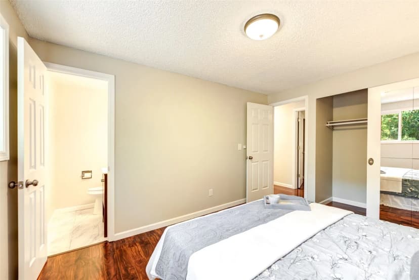 Property photo for 13530 Ne 78th Street, Redmond photo 27