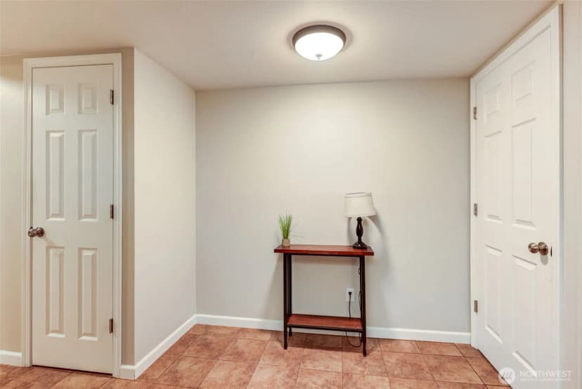 Property photo for 13530 Ne 78th Street, Redmond photo 17
