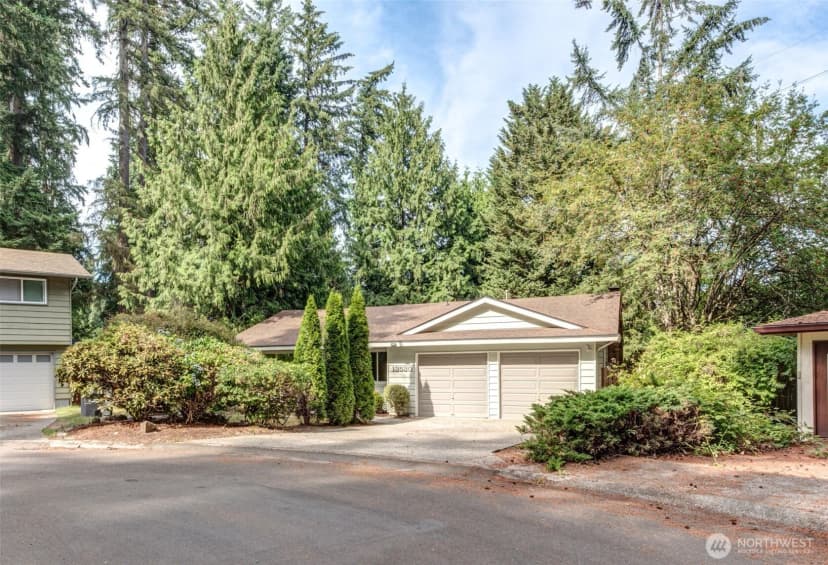 Property photo for 13530 Ne 78th Street, Redmond photo 2