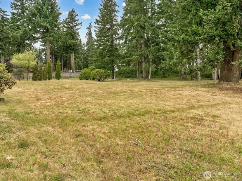 Property photo for 4705 208th Street E, Spanaway photo 3