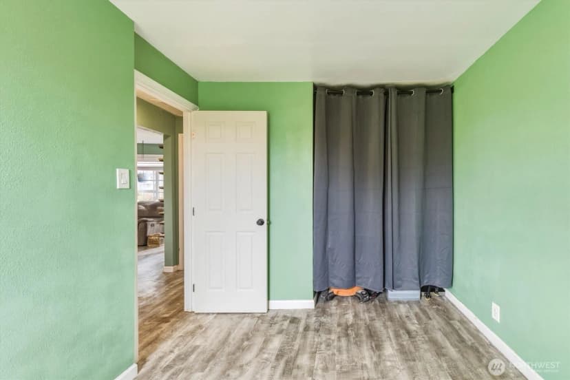 Property photo for 265 28th Avenue, Longview photo 16