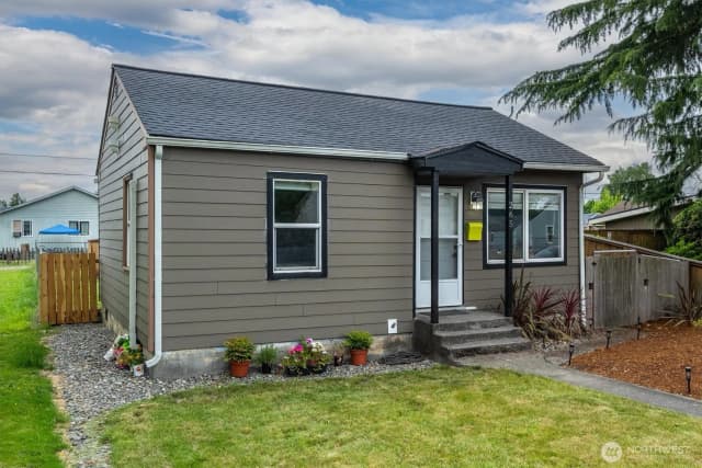 Property photo for 265 28th Avenue, Longview photo 3