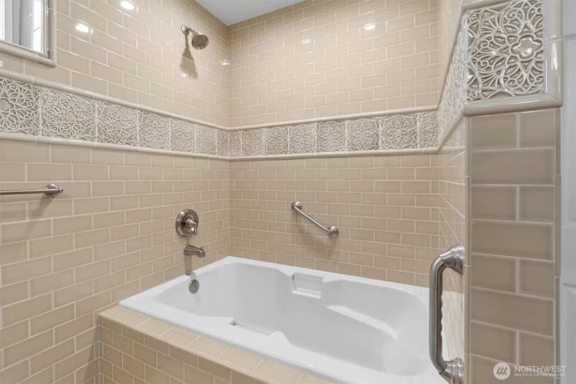 Property photo for 1564 Alki Avenue Sw #106, Seattle photo 29