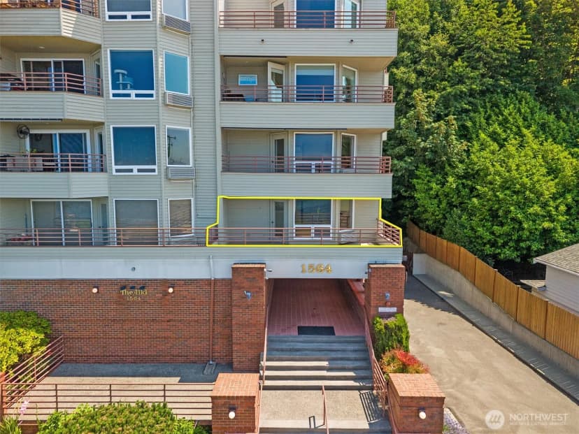 Property photo for 1564 Alki Avenue Sw #106, Seattle photo 17