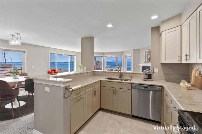 Property photo for 1564 Alki Avenue Sw #106, Seattle photo 8