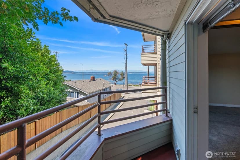 Property photo for 1564 Alki Avenue Sw #106, Seattle photo 23
