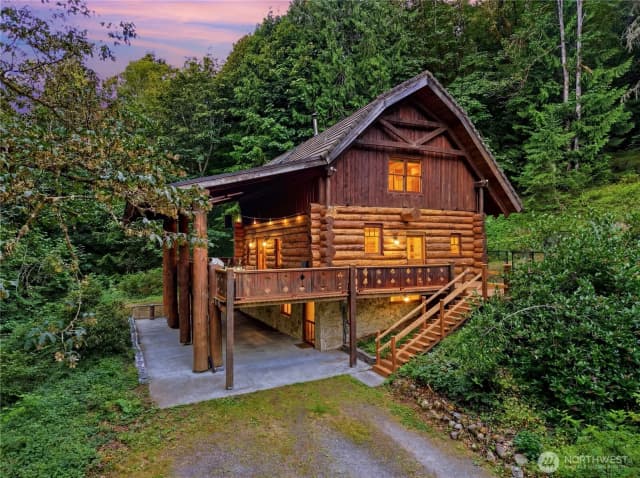 Property photo for 5931 290th Avenue Se, Issaquah