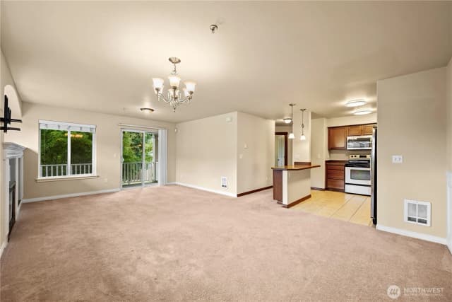 Property photo for 14611 50th Avenue Ne, Marysville photo 3