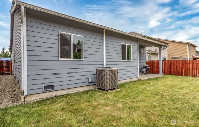 Property photo for 11703 55th Avenue Ne, Marysville photo 38