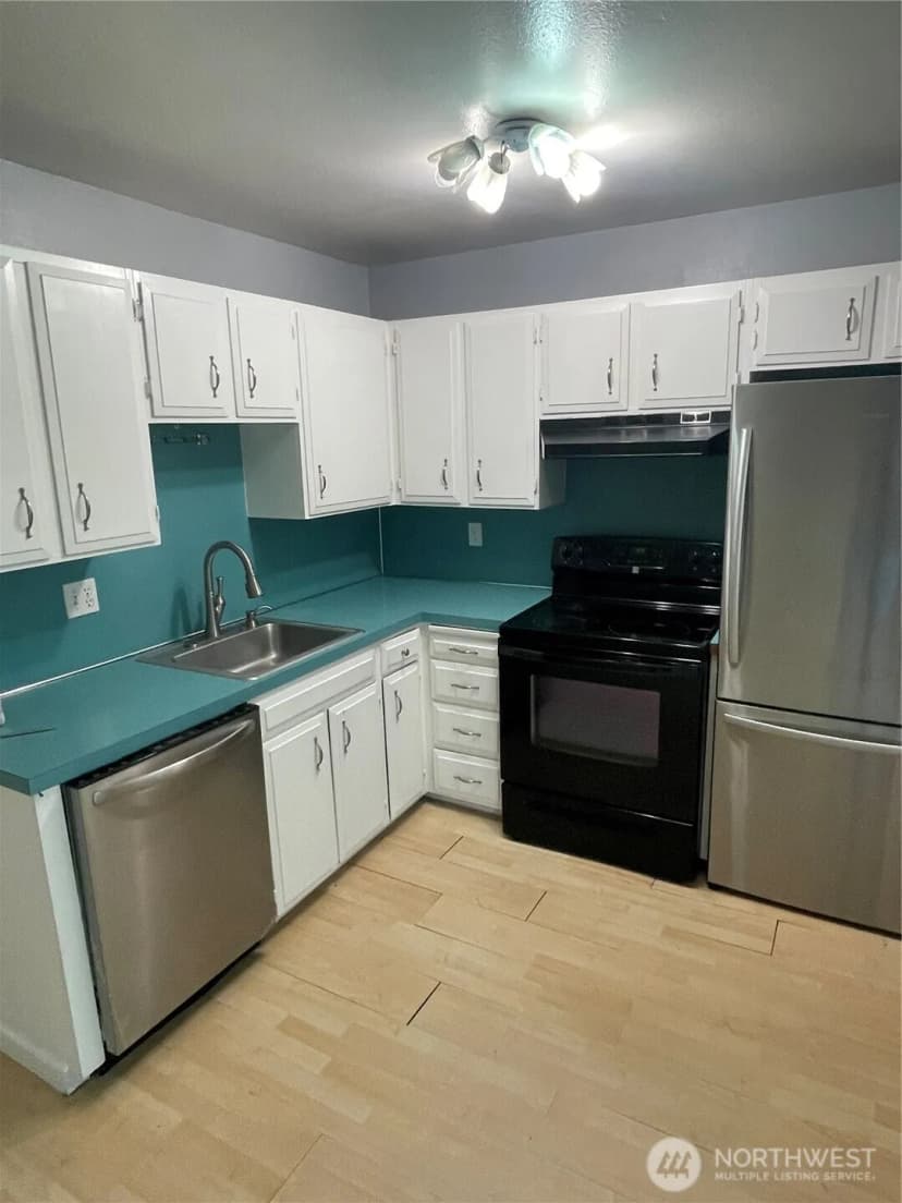 Property photo for 2305 S Pinebrook Lane, Des Moines photo 10
