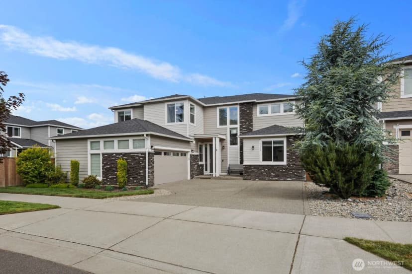 Property photo for 1113 25th Avenue Ct Sw, Puyallup photo 2