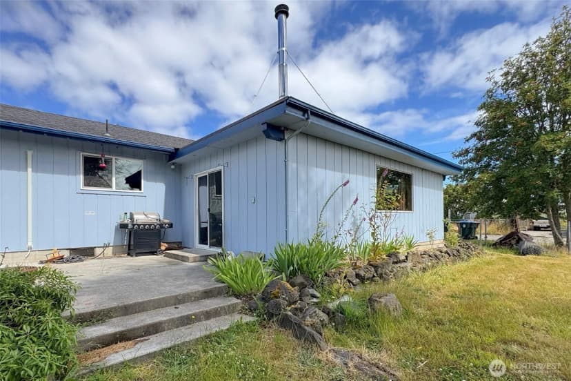 Property photo for 915 W 11th St, Port Angeles photo 30