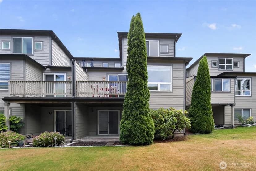 Property photo for 8033 118th Avenue Ne, Kirkland photo 30