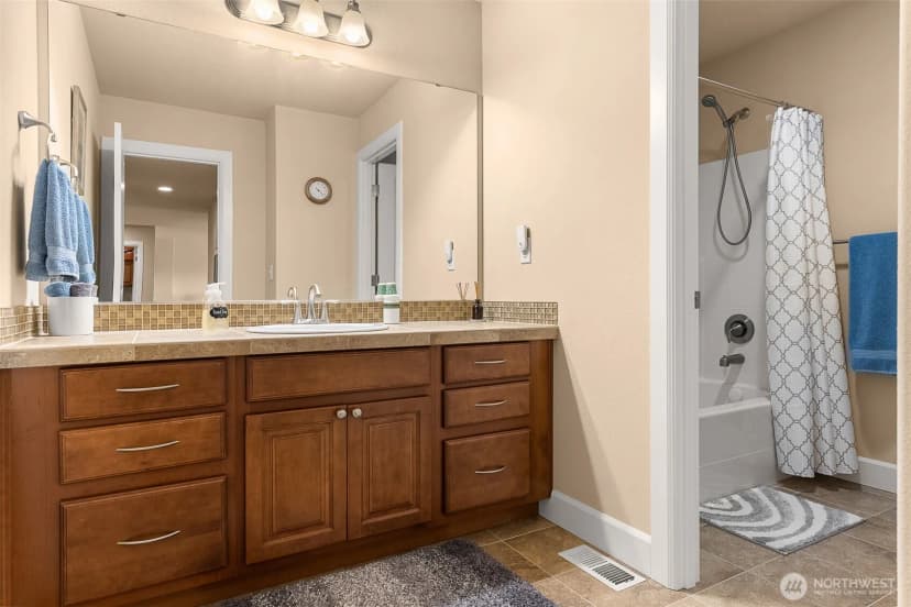 Property photo for 1026 76th Avenue Ne, Lake Stevens photo 30