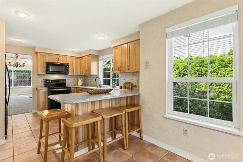 Property photo for 24311 Se 41st Place #10, Sammamish photo 13
