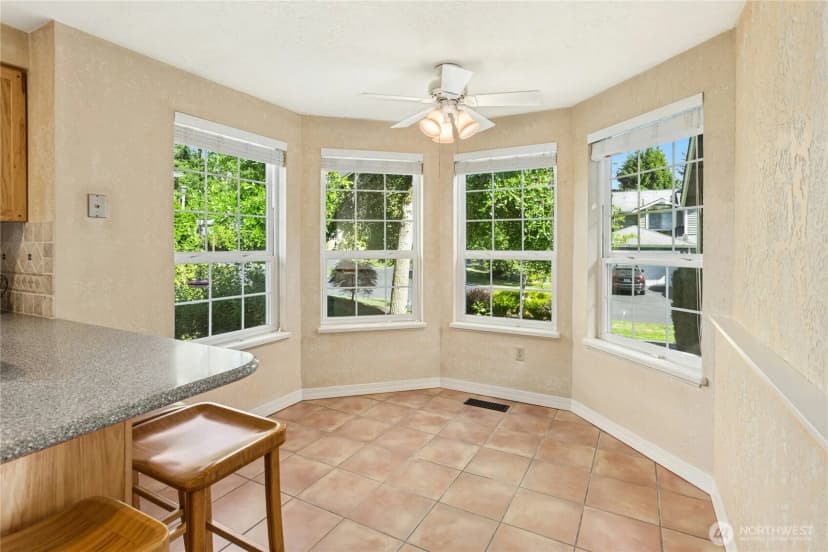Property photo for 24311 Se 41st Place #10, Sammamish photo 17