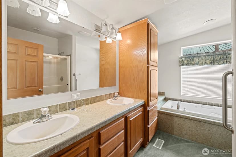 Property photo for 4030 Marsden Road, Port Angeles photo 19