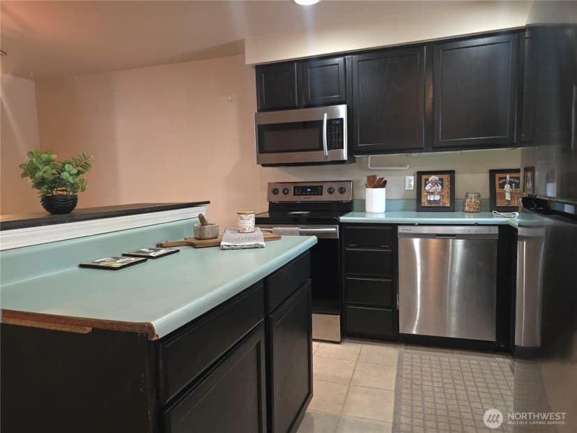 Property photo for 4701 Nw Walgren Drive #204, Silverdale photo 7