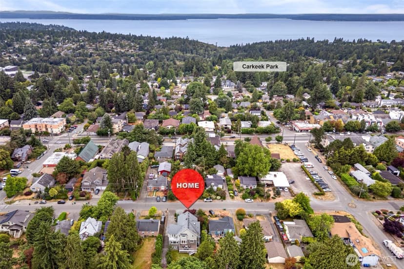 Property photo for 11034 Phinney Avenue N, Seattle photo 36