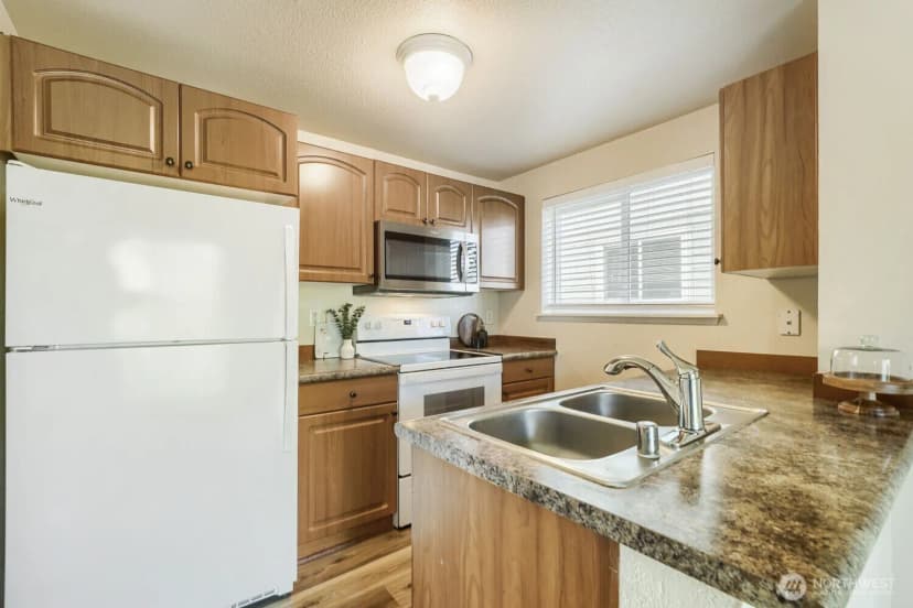 Property photo for 3811 130th Lane Se #c3, Bellevue photo 6