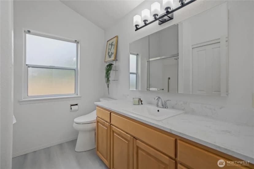 Property photo for 3531 Forest Drive Ne, Bremerton photo 22