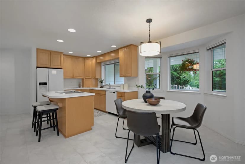 Property photo for 3531 Forest Drive Ne, Bremerton photo 13