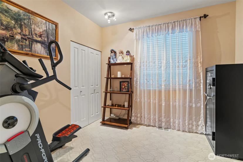 Property photo for 1618 73rd Street Se, Auburn photo 15