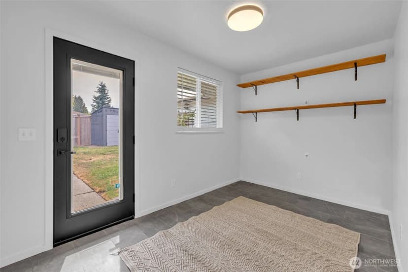 Property photo for 9101 Tacoma Avenue S, Tacoma photo 13