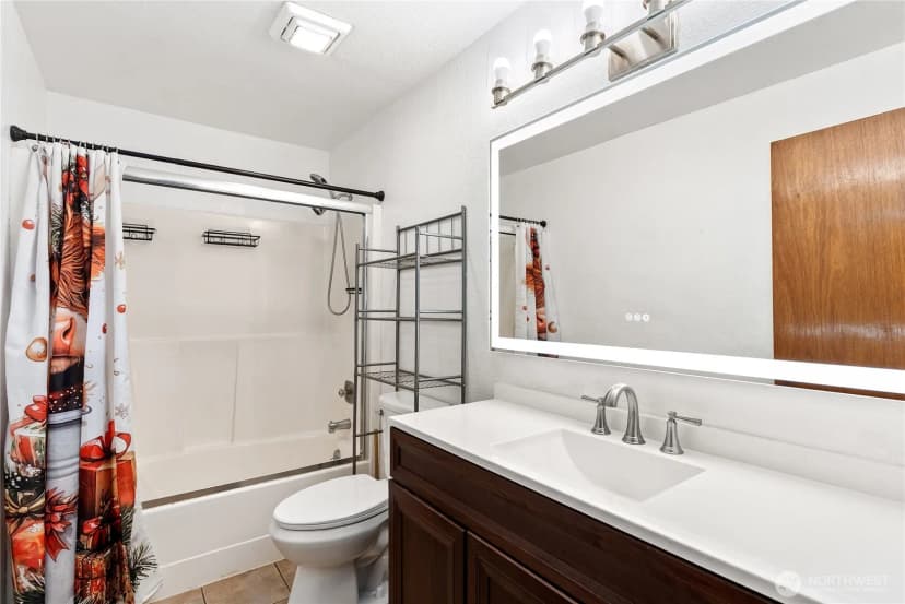 Property photo for 21508 122nd Street Court E, Bonney Lake photo 16