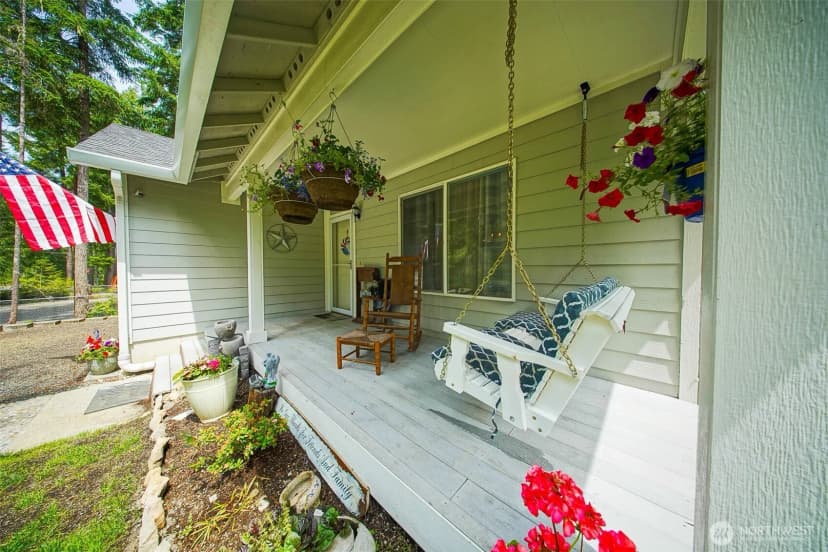 Property photo for 161 E Tenby Way, Shelton photo 2