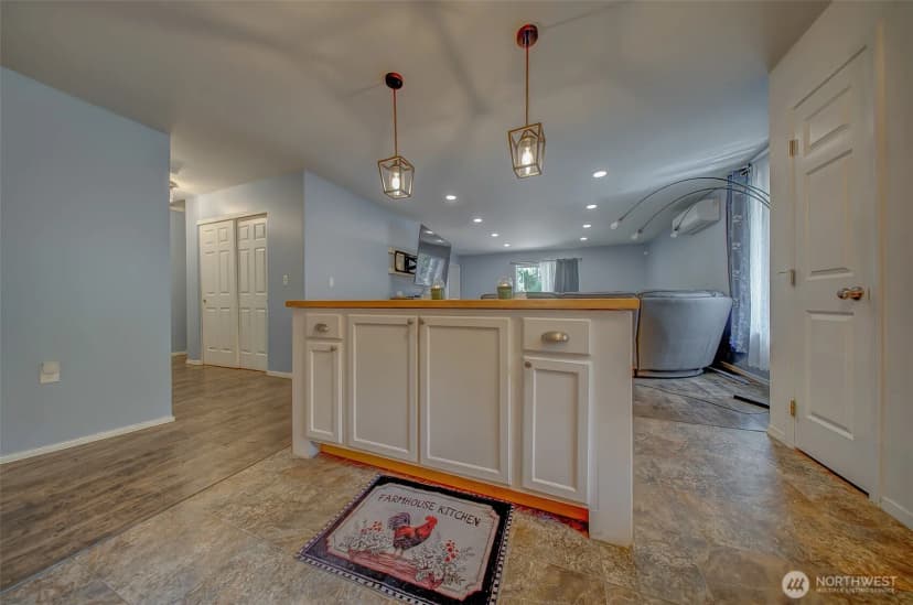 Property photo for 161 E Tenby Way, Shelton photo 22