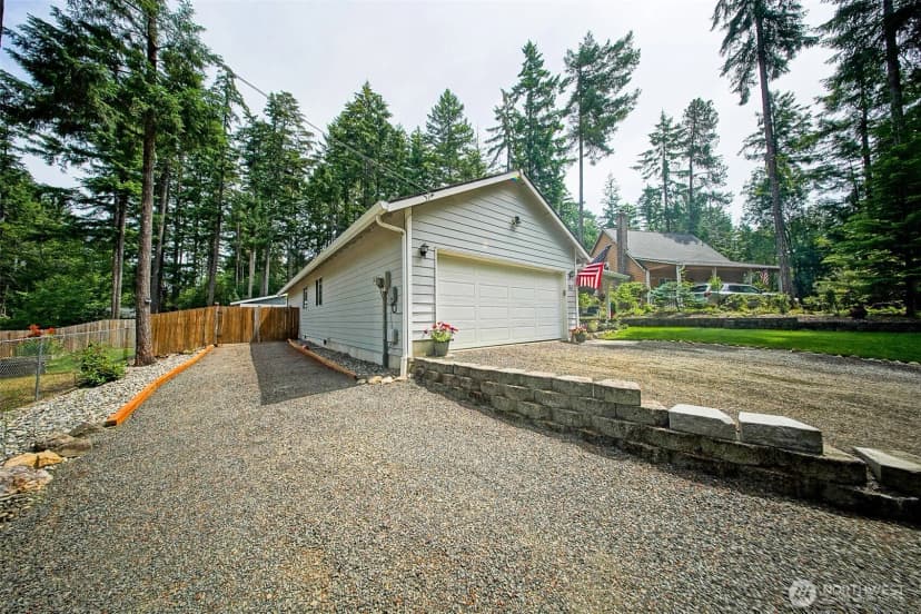 Property photo for 161 E Tenby Way, Shelton photo 3